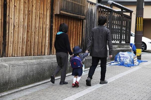 日本儿童生存现状